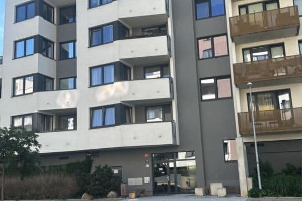 Prodej bytu 2+kk 56 m², Honzíkova, Praha Prodej bytu 2+kk 56 m², Honzíkova, Praha