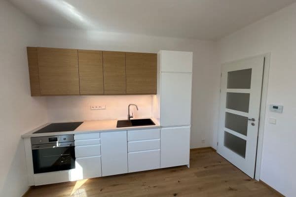Pronájem bytu 2+kk 47 m², Pod Drinopolem, Praha Pronájem bytu 2+kk 47 m², Pod Drinopolem, Praha