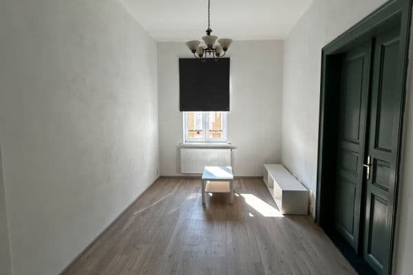 Pronájem bytu 2+1 54 m², Bezručova, Děčín Pronájem bytu 2+1 54 m², Bezručova, Děčín