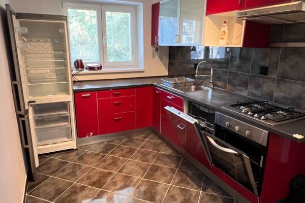 Pronájem bytu 2+1 54 m², Hrubínova, Neratovice Pronájem bytu 2+1 54 m², Hrubínova, Neratovice