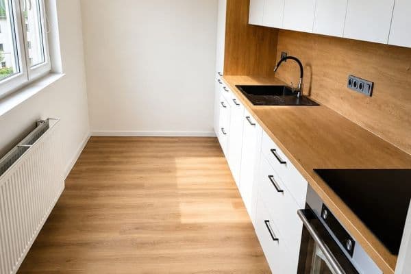 Pronájem bytu 3+1 70 m², Okružní, Bruntál Pronájem bytu 3+1 70 m², Okružní, Bruntál