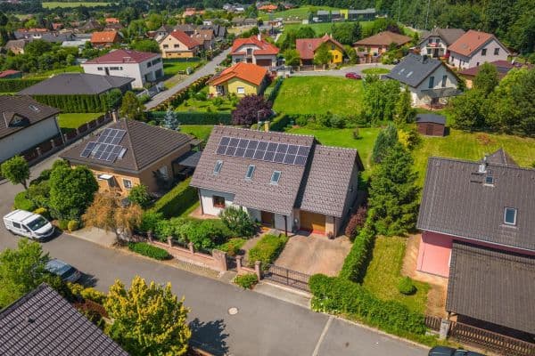 Prodej domu 165 m², pozemek 800 m², K Lesu, Babice Prodej domu 165 m², pozemek 800 m², K Lesu, Babice