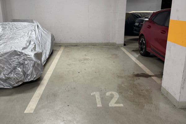 Prodej garáže 12 m², Švehlova, Praha Prodej garáže 12 m², Švehlova, Praha