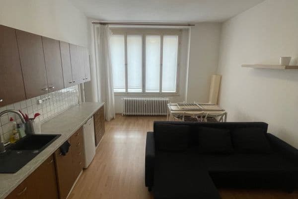 Pronájem bytu 2+kk 60 m², Plavecká, Praha Pronájem bytu 2+kk 60 m², Plavecká, Praha
