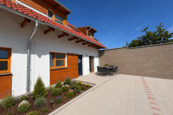 Pronájem bytu 4+kk 105 m², náměstí U Dubu, Stochov Pronájem bytu 4+kk 105 m², náměstí U Dubu, Stochov