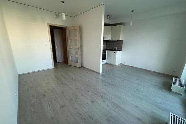 Pronájem bytu 2+kk 42 m², Chlebovická, Praha Pronájem bytu 2+kk 42 m², Chlebovická, Praha