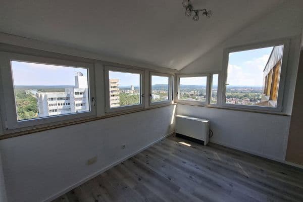 Pronájem bytu 4+1 108 m², Am Europakanal 38, Erlangen Pronájem bytu 4+1 108 m², Am Europakanal 38, Erlangen