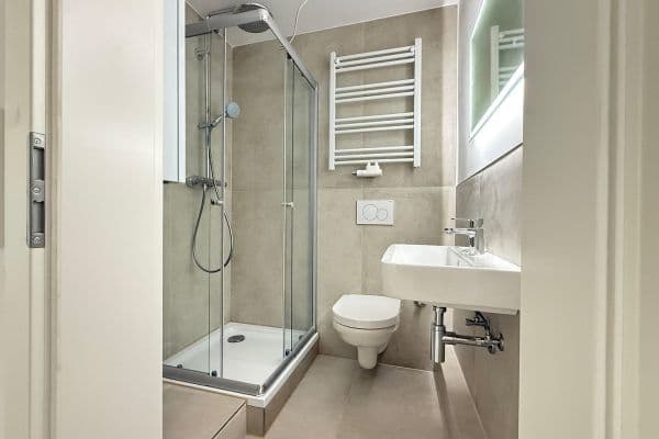 Pronájem bytu 3+1 70 m², Hochstraße 90, Hagen Pronájem bytu 3+1 70 m², Hochstraße 90, Hagen