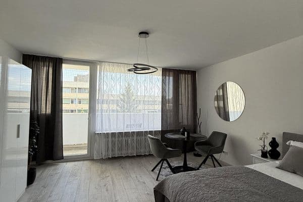 Pronájem bytu 1+1 30 m², München, Bavorsko Pronájem bytu 1+1 30 m², München, Bavorsko