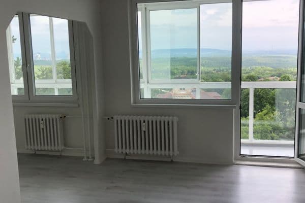 Pronájem bytu 4+1 99 m², Luční, Litvínov Pronájem bytu 4+1 99 m², Luční, Litvínov