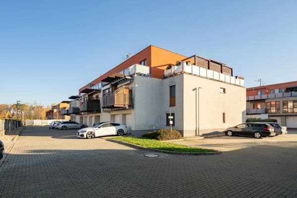 Prodej bytu 3+kk 74 m², K Meteoru, Hradec Králové Prodej bytu 3+kk 74 m², K Meteoru, Hradec Králové