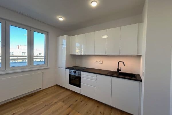 Pronájem bytu 2+kk 71 m², Pod Drinopolem, Praha Pronájem bytu 2+kk 71 m², Pod Drinopolem, Praha