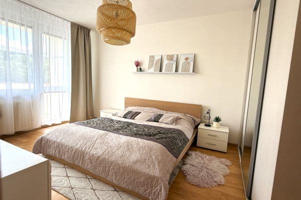 Prodej bytu 2+1 67 m², sídliště 9. května, Nejdek Prodej bytu 2+1 67 m², sídliště 9. května, Nejdek