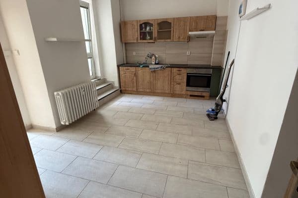 Pronájem bytu 3+kk 51 m², Hrdinů, Horoměřice Pronájem bytu 3+kk 51 m², Hrdinů, Horoměřice