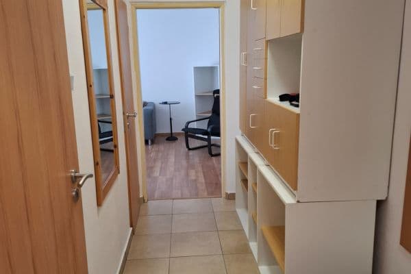 Pronájem bytu 2+1 47 m², Astrová, Ružinov Pronájem bytu 2+1 47 m², Astrová, Ružinov