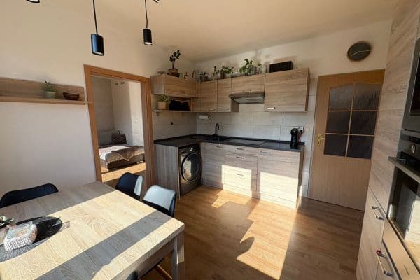 Prodej bytu 2+1 62 m², Křižíkova, České Budějovice Prodej bytu 2+1 62 m², Křižíkova, České Budějovice
