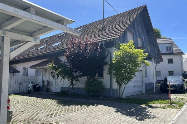 Pronájem bytu 2+1 74 m², Ravensburg Pronájem bytu 2+1 74 m², Ravensburg
