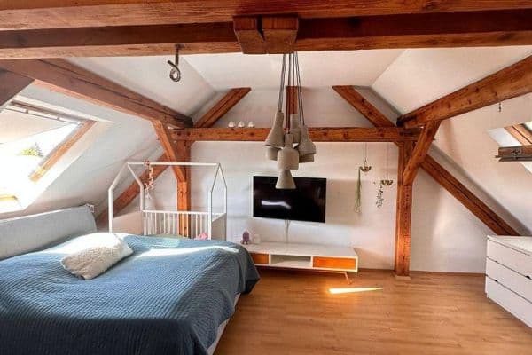 Pronájem bytu 3+1 103 m², Offenbach am Main Pronájem bytu 3+1 103 m², Offenbach am Main