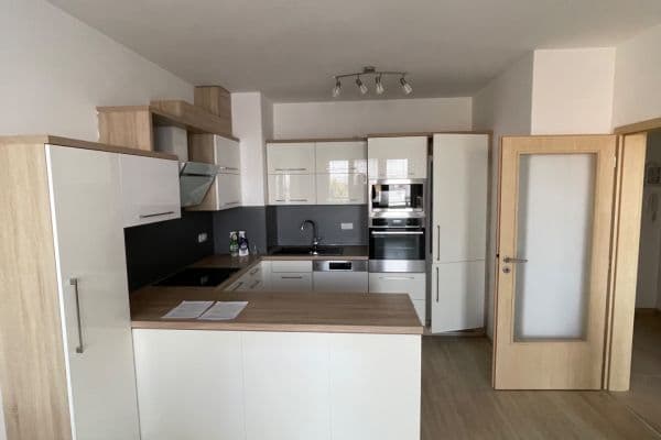 Pronájem bytu 2+kk 51 m², Zelnice II, Slavkov u Brna Pronájem bytu 2+kk 51 m², Zelnice II, Slavkov u Brna