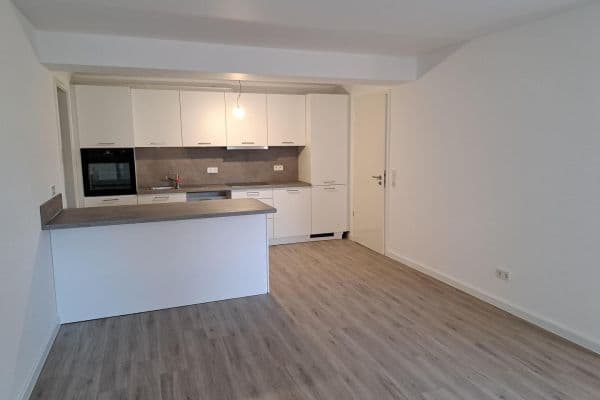 Pronájem bytu 2+1 88 m², Schützenstraße 5, Bad Oldesloe Pronájem bytu 2+1 88 m², Schützenstraße 5, Bad Oldesloe