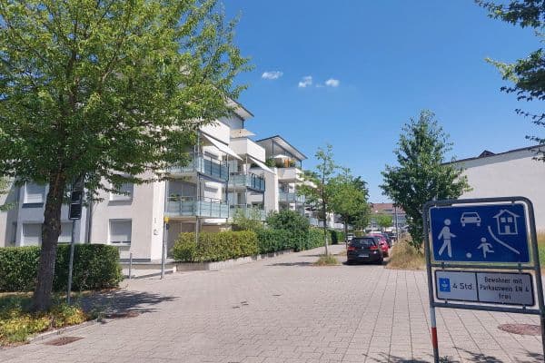 Prodej bytu 4+kk 98 m², Magellanstraße 7, Leinfelden-Echterdingen Prodej bytu 4+kk 98 m², Magellanstraße 7, Leinfelden-Echterdingen