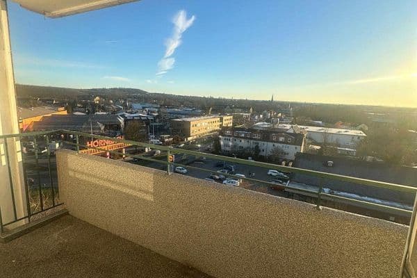 Pronájem bytu 2+1 64 m², Bochumer Straße, Herne-Süd Pronájem bytu 2+1 64 m², Bochumer Straße, Herne-Süd
