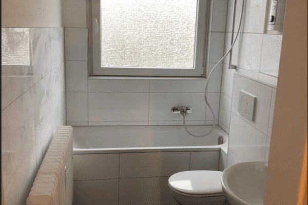 Pronájem bytu 3+kk 60 m², Schloßstr. 317, Essen, Severní Porýní-Vestfálsko Pronájem bytu 3+kk 60 m², Schloßstr. 317, Essen, Severní Porýní-Vestfálsko