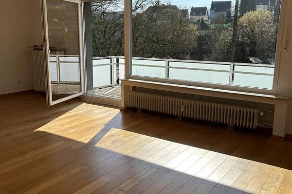 Pronájem bytu 3+1 82 m², Agnesstraße 25, Solingen Pronájem bytu 3+1 82 m², Agnesstraße 25, Solingen