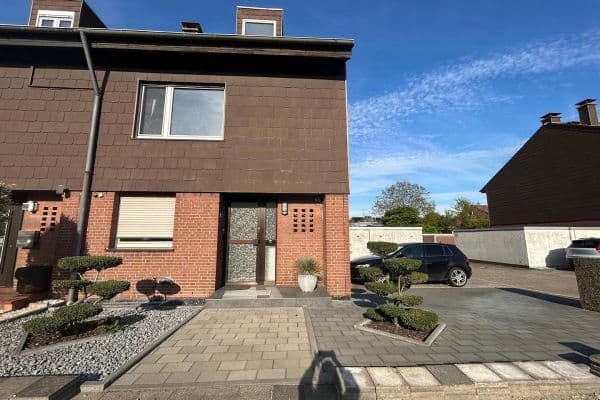 Prodej domu 141 m², pozemek 251 m², Duisburg Prodej domu 141 m², pozemek 251 m², Duisburg