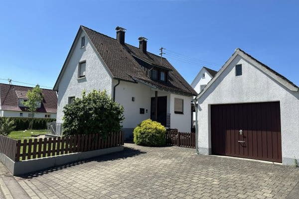 Prodej domu 120 m², pozemek 620 m², Bad Schussenried Prodej domu 120 m², pozemek 620 m², Bad Schussenried