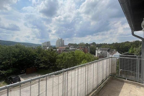 Pronájem bytu 4+1 97 m², Wuppertal, Severní Porýní-Vestfálsko Pronájem bytu 4+1 97 m², Wuppertal, Severní Porýní-Vestfálsko