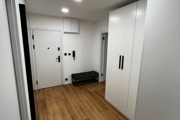 Pronájem bytu 3+1 65 m², Křimická, Plzeň Pronájem bytu 3+1 65 m², Křimická, Plzeň