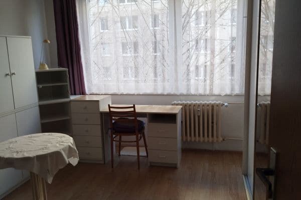 Pronájem bytu 1+kk 14 m², Vídeňská, Praha, Praha Pronájem bytu 1+kk 14 m², Vídeňská, Praha, Praha