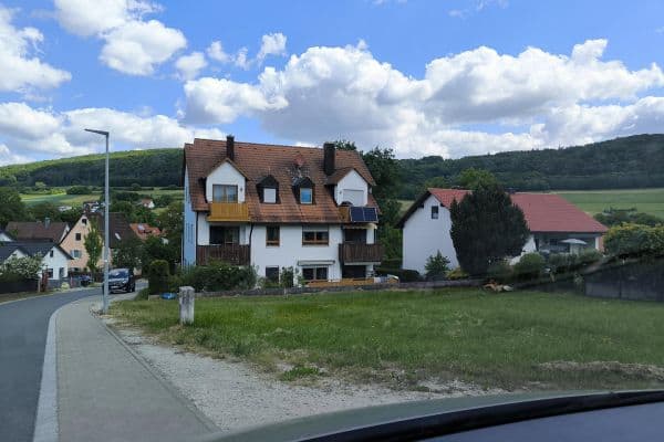 Prodej bytu 3+1 60 m², Offenhausen Prodej bytu 3+1 60 m², Offenhausen