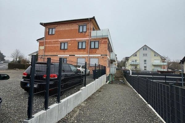 Pronájem bytu 2+kk 90 m², Friedrich-Ebert-Str. 15, Pohlheim Pronájem bytu 2+kk 90 m², Friedrich-Ebert-Str. 15, Pohlheim