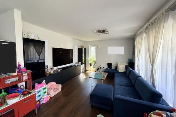 Prodej bytu 4+1 115 m², Hanau Prodej bytu 4+1 115 m², Hanau