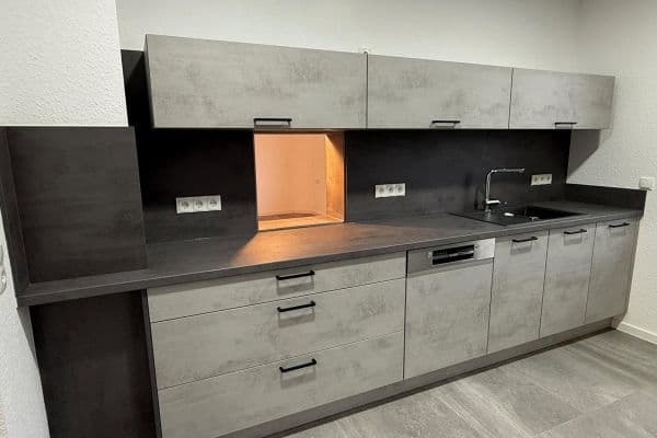 Pronájem bytu 3+1 102 m², Andernach, Porýní-Falc Pronájem bytu 3+1 102 m², Andernach, Porýní-Falc