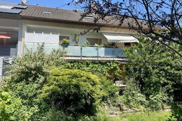 Prodej bytu 3+1 80 m², Teningen Prodej bytu 3+1 80 m², Teningen