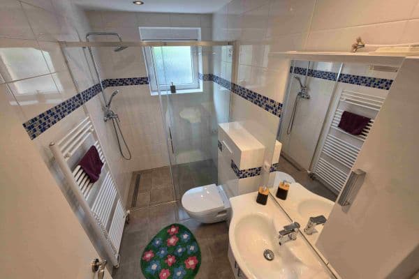 Prodej bytu 2+1 50 m², Na Viničkách, Praha Prodej bytu 2+1 50 m², Na Viničkách, Praha