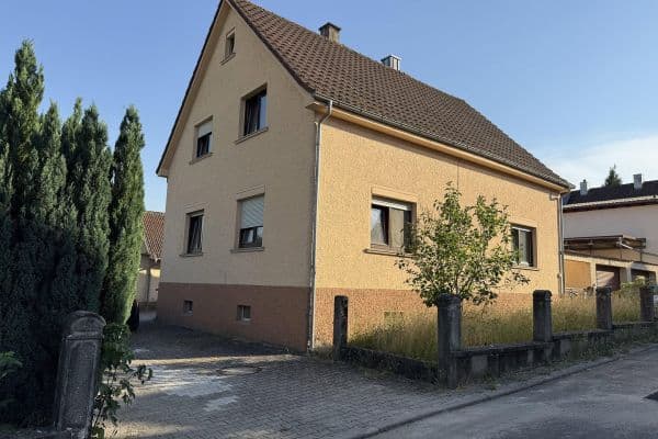 Prodej domu 185 m², pozemek 700 m², Bad Rappenau Prodej domu 185 m², pozemek 700 m², Bad Rappenau