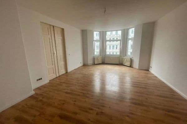 Pronájem bytu 2+1 82 m², Magdeburg, Sasko-Anhaltsko Pronájem bytu 2+1 82 m², Magdeburg, Sasko-Anhaltsko