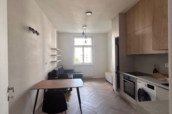 Pronájem bytu 2+kk 48 m², Bořivojova, Praha, Praha Pronájem bytu 2+kk 48 m², Bořivojova, Praha, Praha