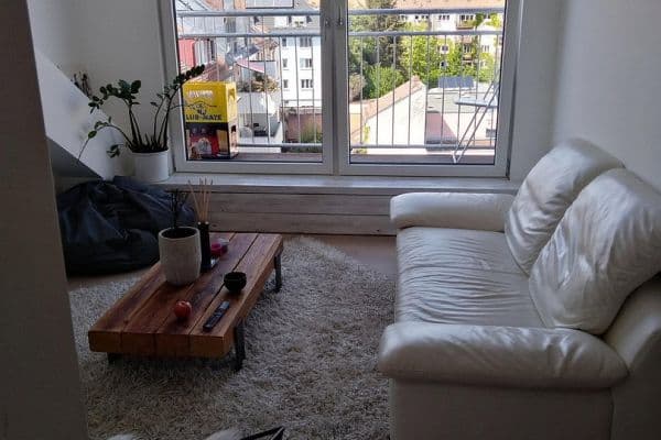 Pronájem bytu 4+1 96 m², Feldgasse 51, Nürnberg, Bavorsko Pronájem bytu 4+1 96 m², Feldgasse 51, Nürnberg, Bavorsko