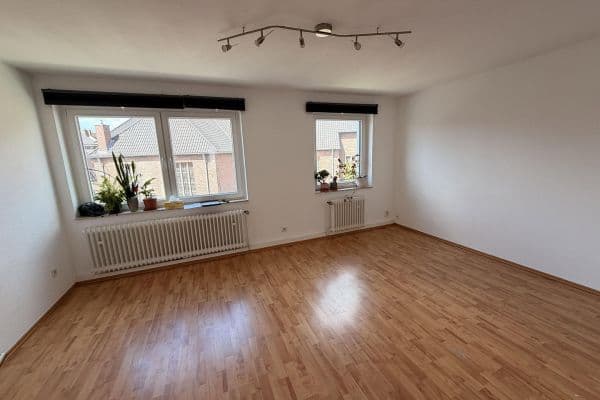 Pronájem bytu 3+1 65 m², Bilker Allee 10, Düsseldorf Pronájem bytu 3+1 65 m², Bilker Allee 10, Düsseldorf