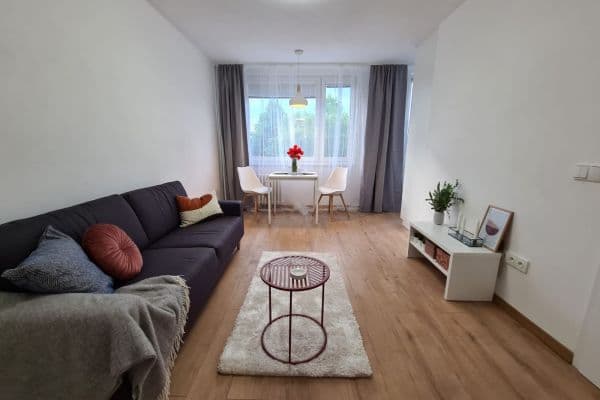 Pronájem bytu 3+kk 62 m², U Stadionu, Chrudim Pronájem bytu 3+kk 62 m², U Stadionu, Chrudim