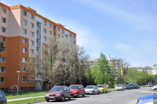 Pronájem bytu 2+1 57 m², kpt. Jaroše, Olomouc Pronájem bytu 2+1 57 m², kpt. Jaroše, Olomouc