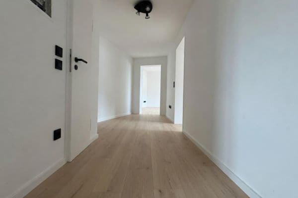 Prodej bytu 2+1 81 m², Pfalzgrafenstraße 20, Ludwigshafen am Rhein Prodej bytu 2+1 81 m², Pfalzgrafenstraße 20, Ludwigshafen am Rhein