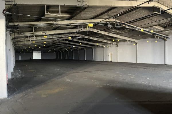 Pronájem nebytového prostoru 10.430 m², Im Gewerbepark 1, Hunderdorf, Bavorsko Pronájem nebytového prostoru 10.430 m², Im Gewerbepark 1, Hunderdorf, Bavorsko