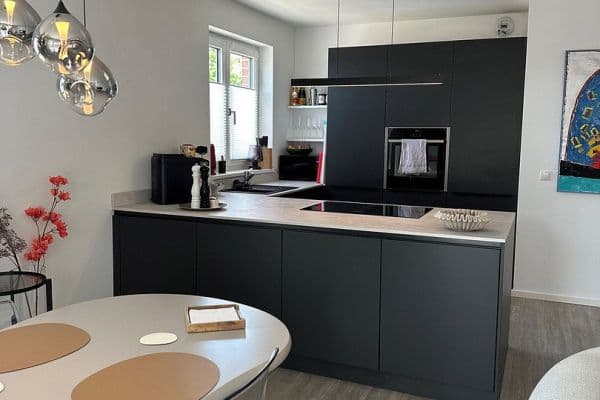 Pronájem bytu 3+1 108 m², Friedrichstraße 5, Tornesch Pronájem bytu 3+1 108 m², Friedrichstraße 5, Tornesch