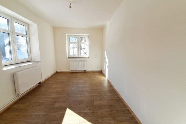 Pronájem bytu 3+1 74 m², Údolní, Desná Pronájem bytu 3+1 74 m², Údolní, Desná